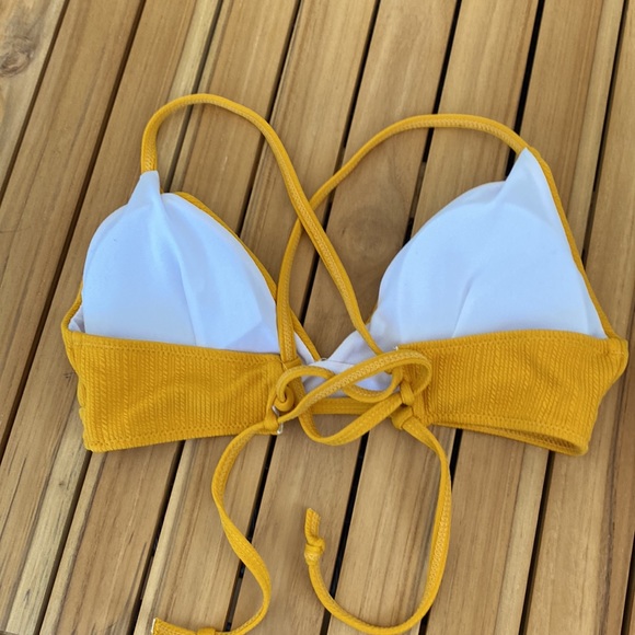 Yellow Triangle Bikini Top 💛 - Picture 2 of 4